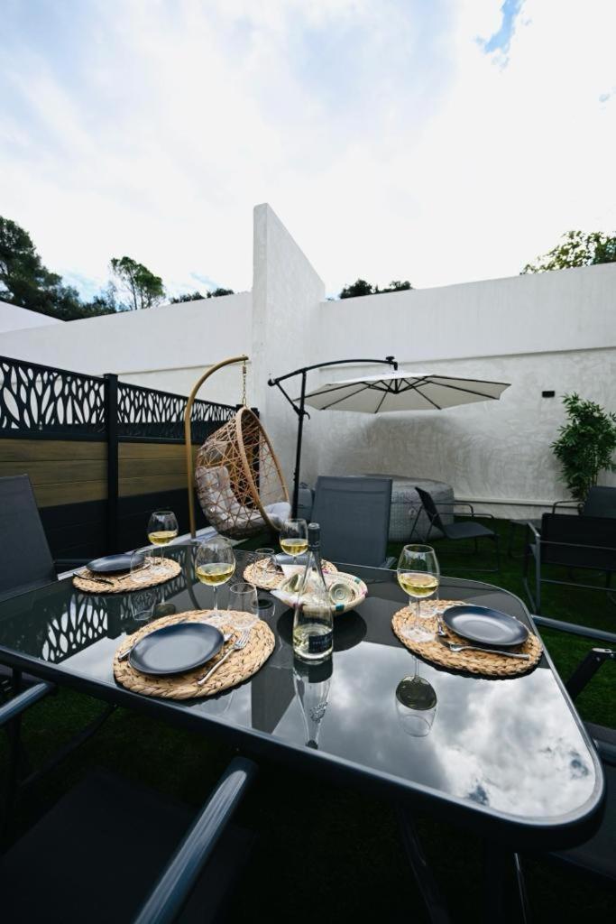 Cocooning Le Mugel Aux Portes Des Calanques De Cassis & Spa Carnoux-en-Provence المظهر الخارجي الصورة