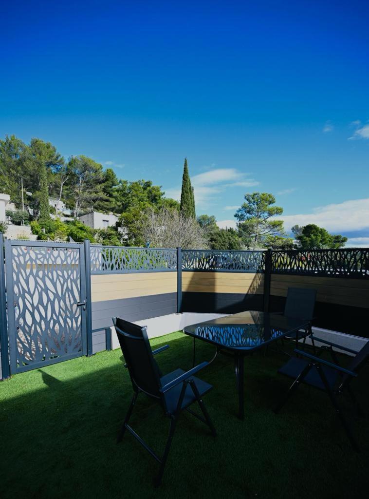 Cocooning Le Mugel Aux Portes Des Calanques De Cassis & Spa Carnoux-en-Provence المظهر الخارجي الصورة